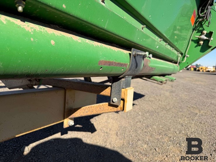 2009-john-deere-630r-platform-header-image-27