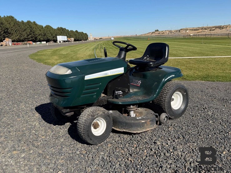 craftsman-riding-lawn-mower-image-1