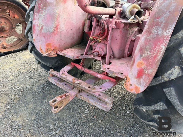 1951-ih-mccormick-w6-tractor---non-running-image-15