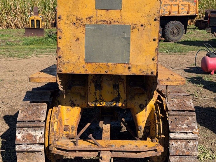 caterpillar-ten-high-clear-image-4