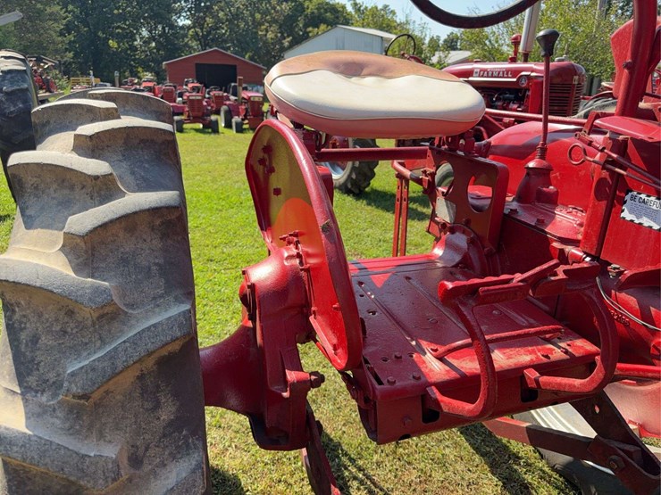 1947-farmall-av-image-17
