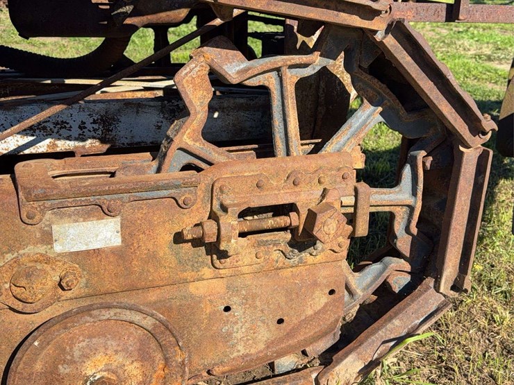 fordson-trackson-road-grader-image-49