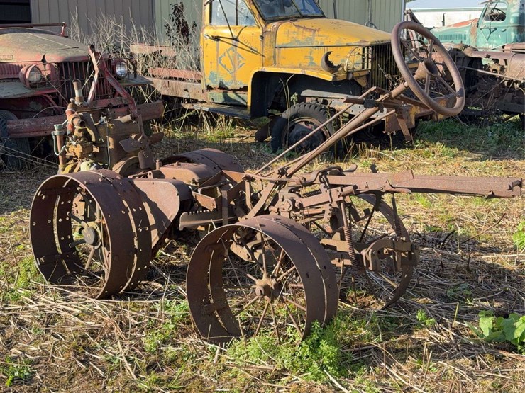 centaur-tractor-image-3