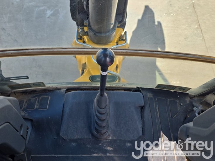 2022-deere-310sl-image-56