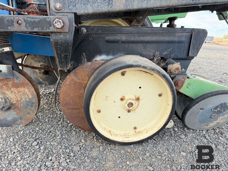 almaco-ak4rpp-corn-planter-image-19