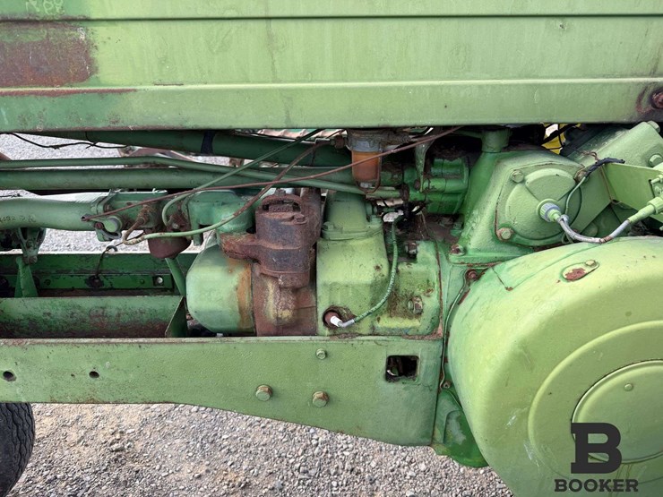 1956-john-deere-50-tractor---non-running-image-22
