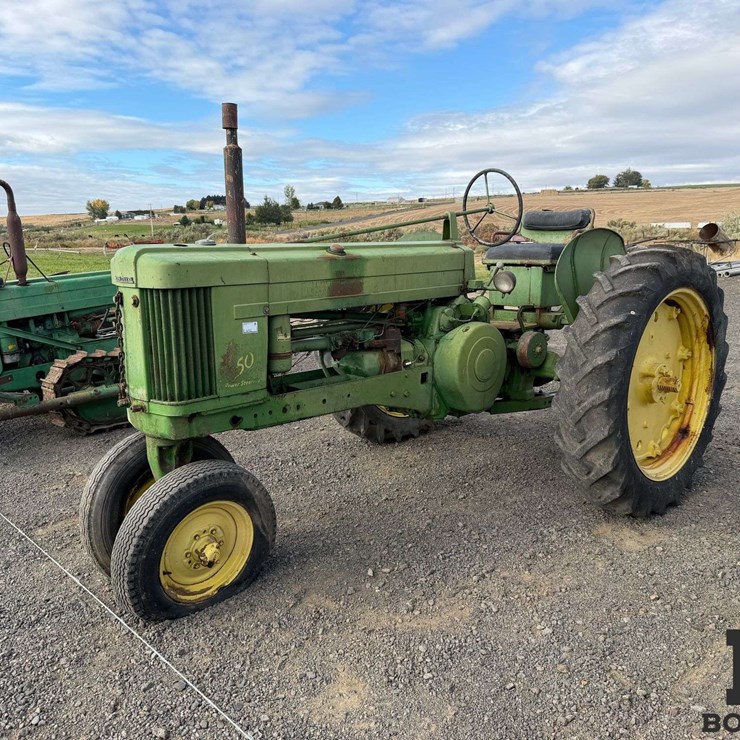 1956 John Deere 50 Tractor - Non Running