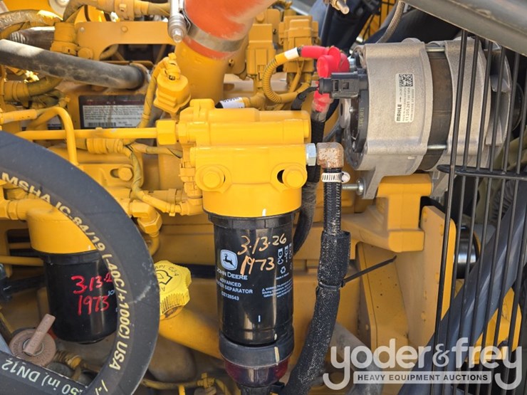 2022-deere-310sl-image-51