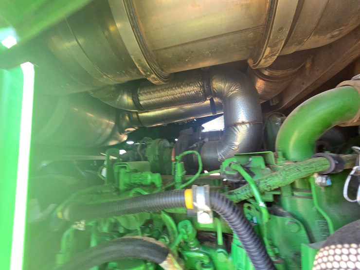 2019-john-deere-6-image-30