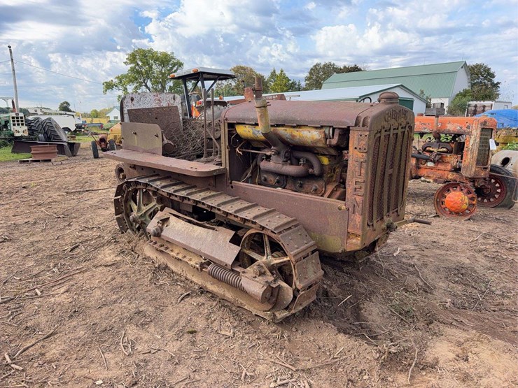 caterpillar-ten-image-1