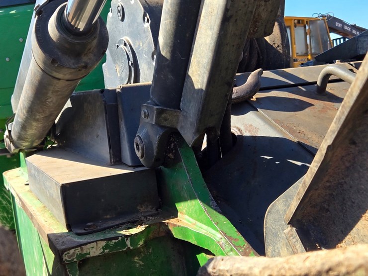 2020-john-deere-2020-image-78