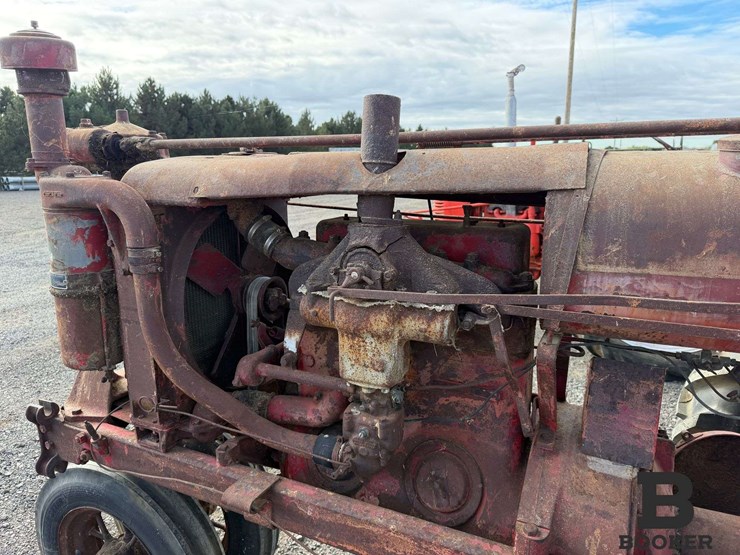 1934-ih-farmall-f-20-tractor---non-running-image-20