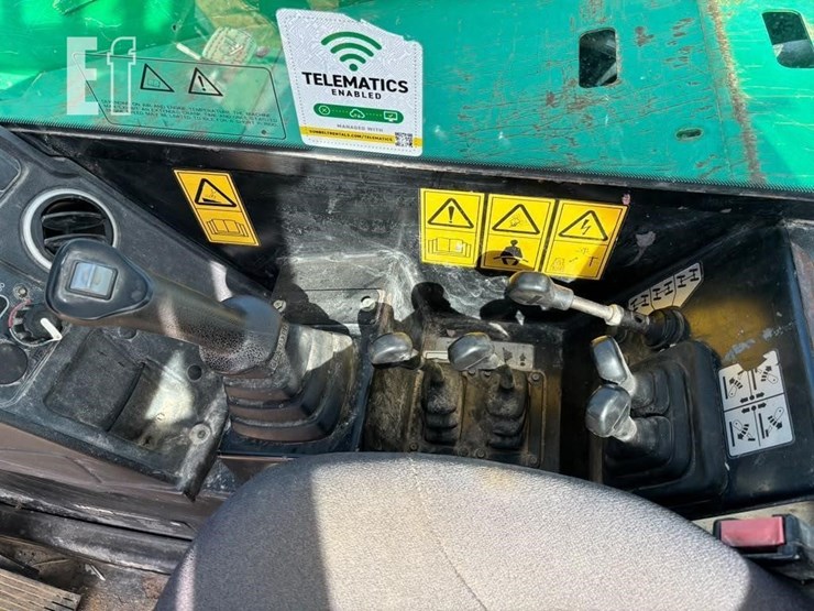 2018-jcb-512-56-image-38