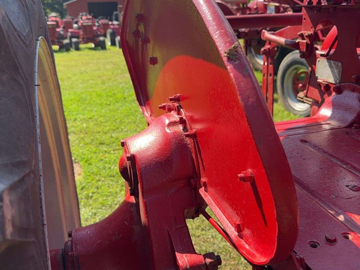 1947-farmall-av-image-18