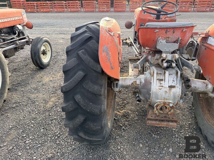 1971-massey-ferguson-135-tractor---non-running-image-15