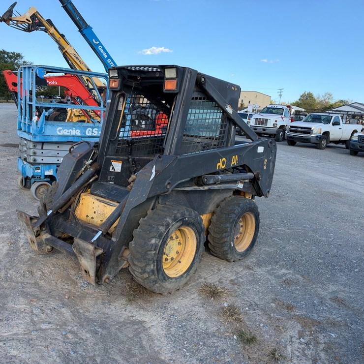 NEW HOLLAND LS170