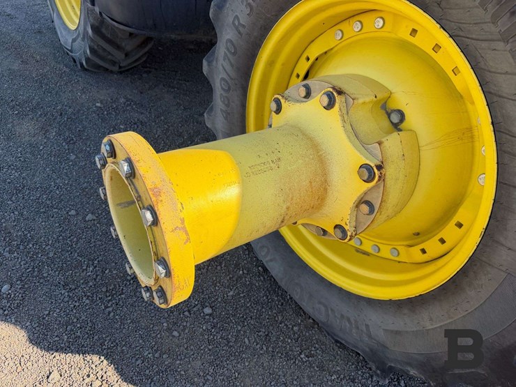 2011-john-deere-8360r-tractor-image-72