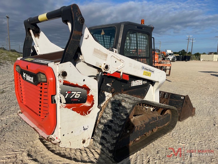 2021-bobcat-t76-image-3