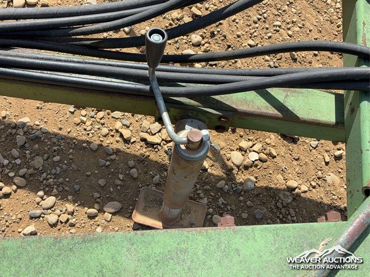 john-deere-60-image-16