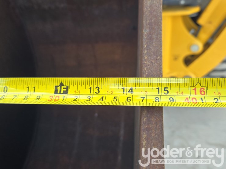 2022-deere-310sl-image-18