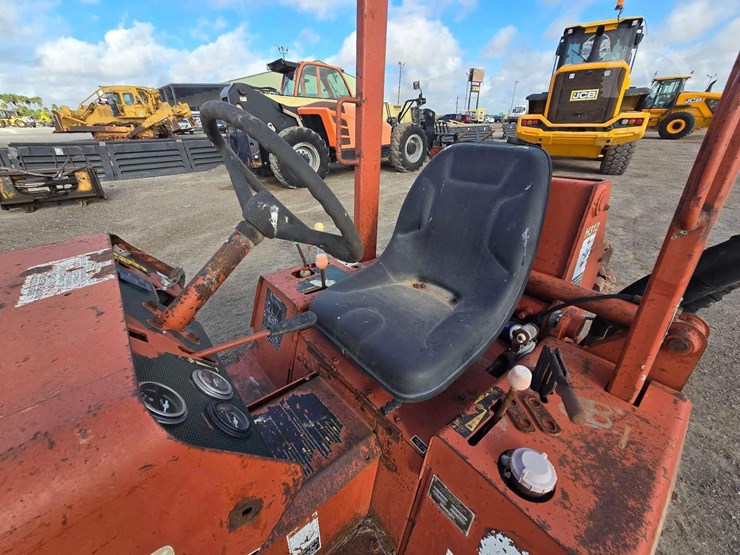 1999-ditch-witch-3700dd-image-16