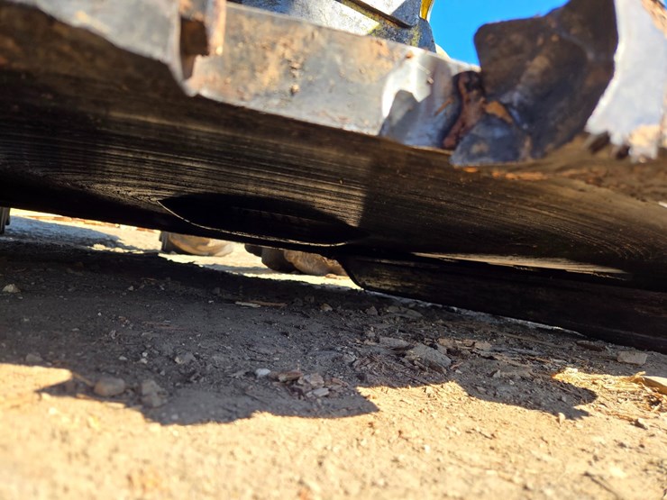 2019-john-deere-6-image-77