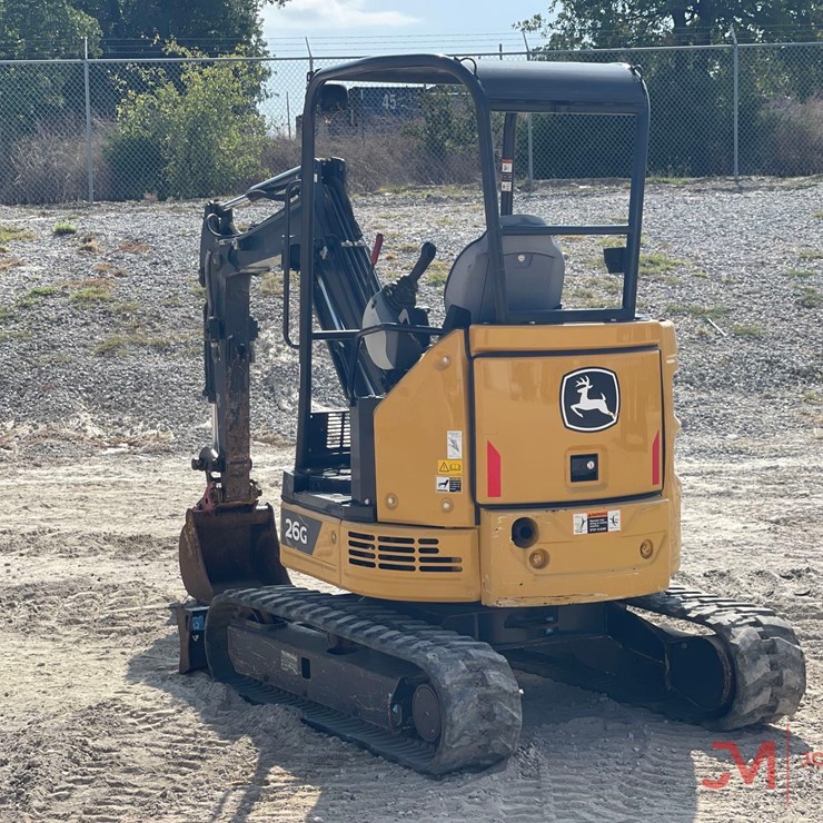 2022 DEERE 26G