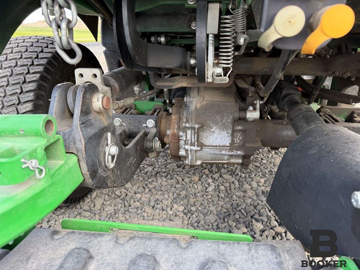 2019-john-deere-1575-lawn-mower---city-of-richland-surplus-image-13