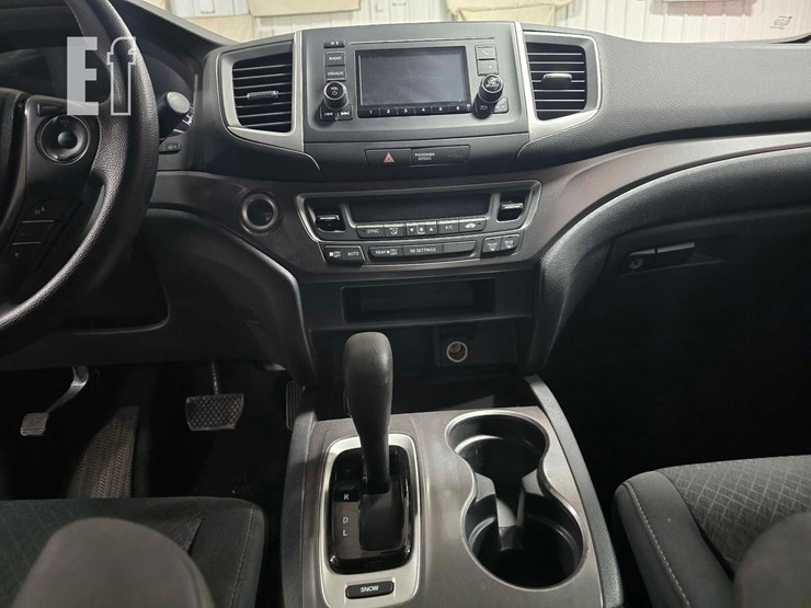2017-honda-ridgeline-image-15