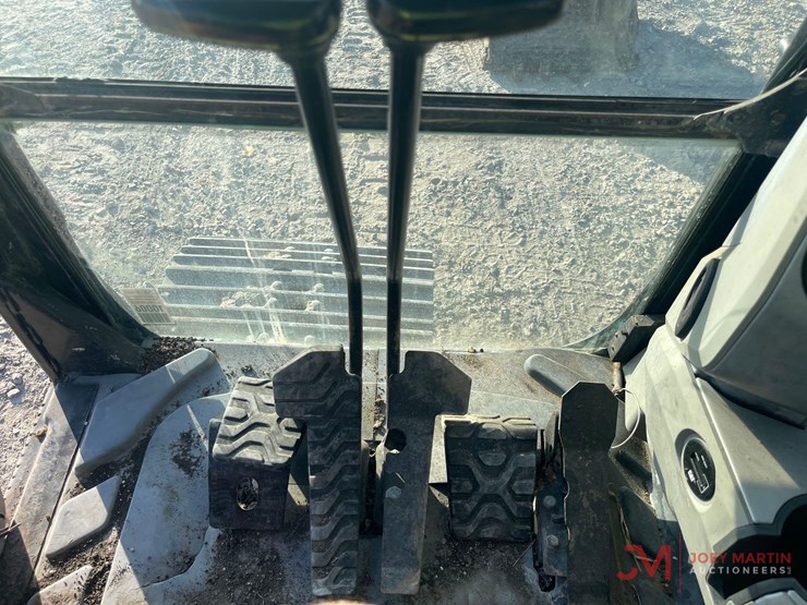 2013-caterpillar-312e-image-22