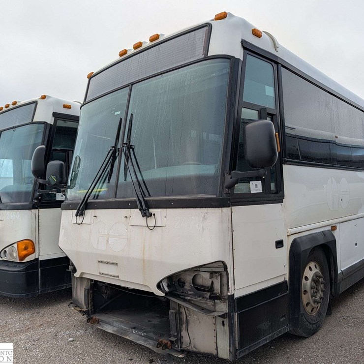 Non-Operable 2011 Motor Coach Industries D4500 T/A 55 Passenger Bus