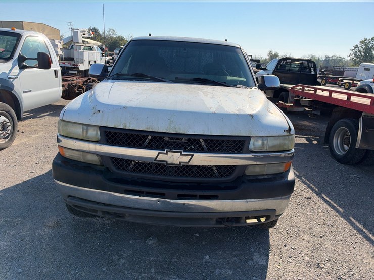 2001-chevrolet-2500-image-3