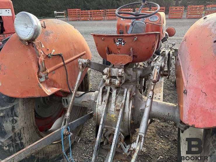 1969-massey-ferguson-135-tractor---non-running-image-14