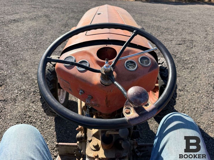 1964-massey-ferguson-35-tractor-image-29