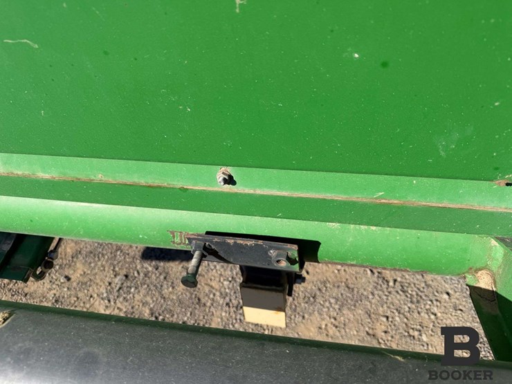 2009-john-deere-630r-platform-header-image-19