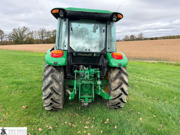 2023-john-deere-5060e-image-3