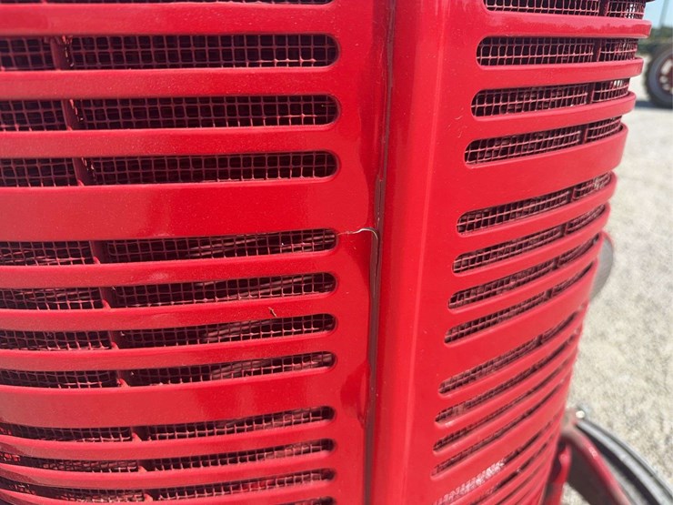 farmall-av-image-10