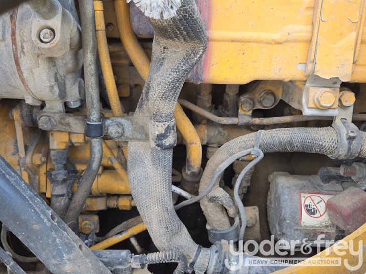 2015-deere-310sk-image-41