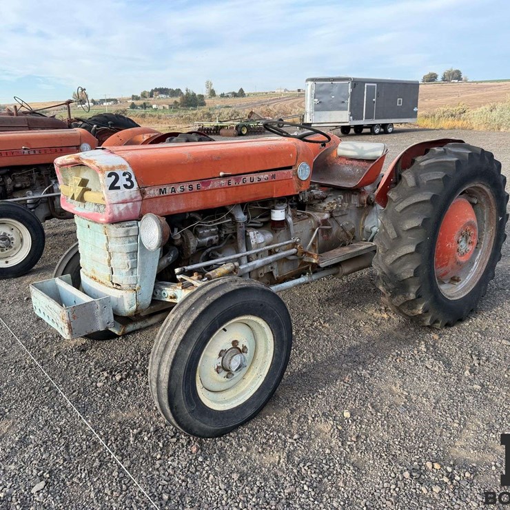 1971 Massey Ferguson 135 Tractor - Non Running