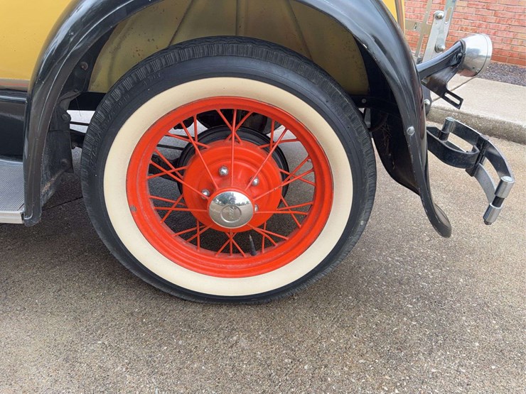 1931-ford-model-a-image-27
