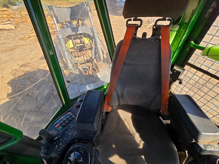 2020-john-deere-2020-image-54