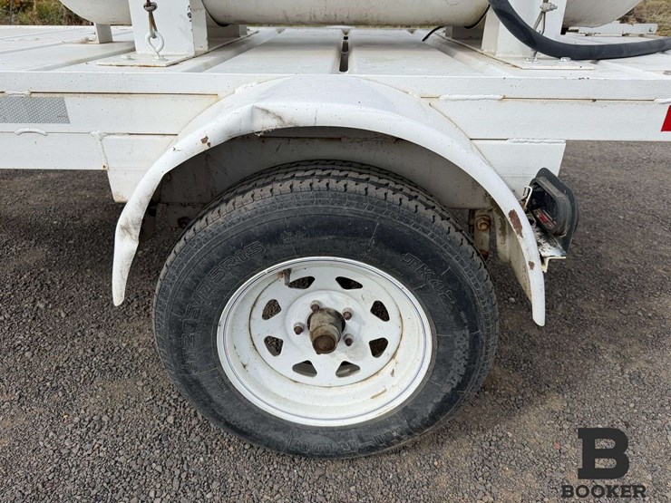 custom-built-300-gallon-fuel-trailer-image-12