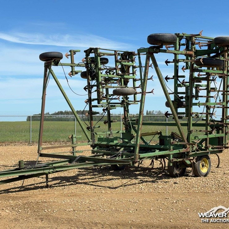 JOHN DEERE 60