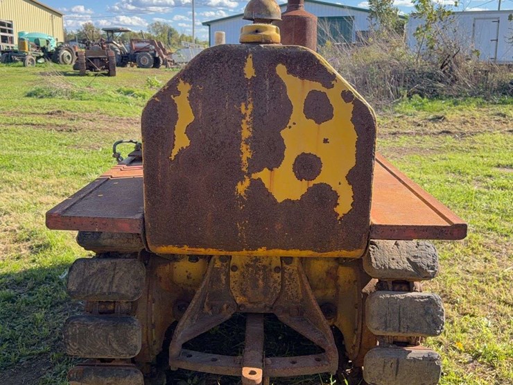 caterpillar-d2-image-4