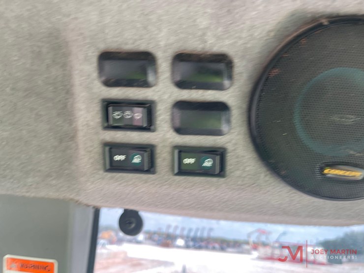 kubota-m9000-image-21