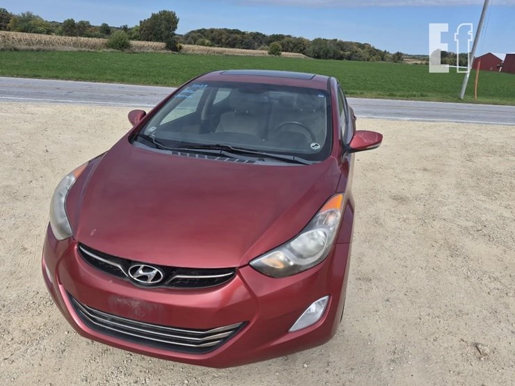 2011-hyundai-elantra-image-6