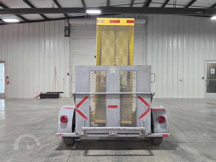 trailer-mounted-pavement-breaker-image-8
