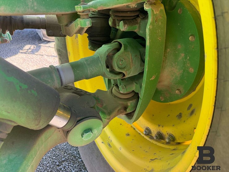 2011-john-deere-8360r-tractor-image-23