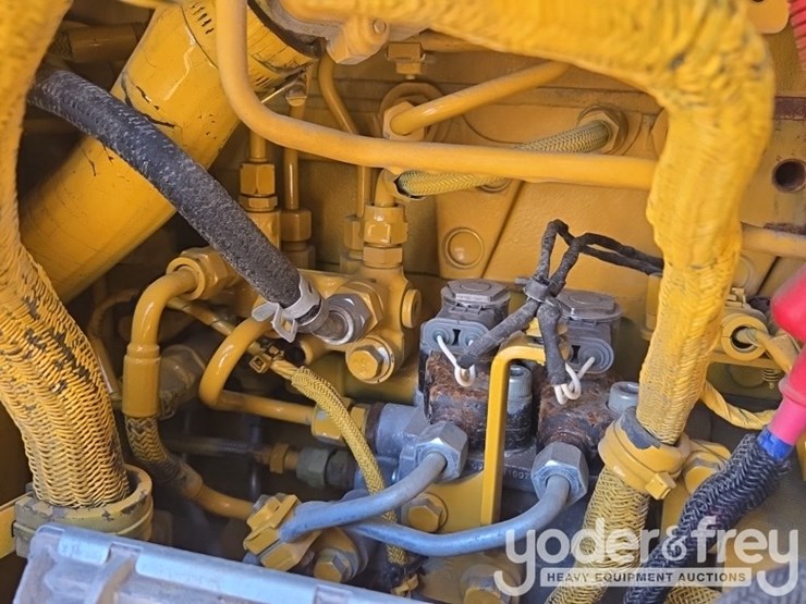 2020-deere-770gp-image-62