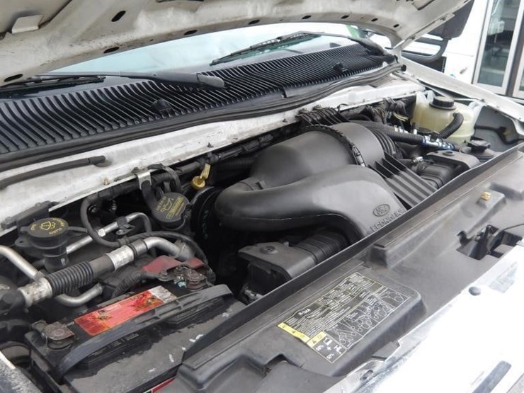 2017-ford-e450-image-9